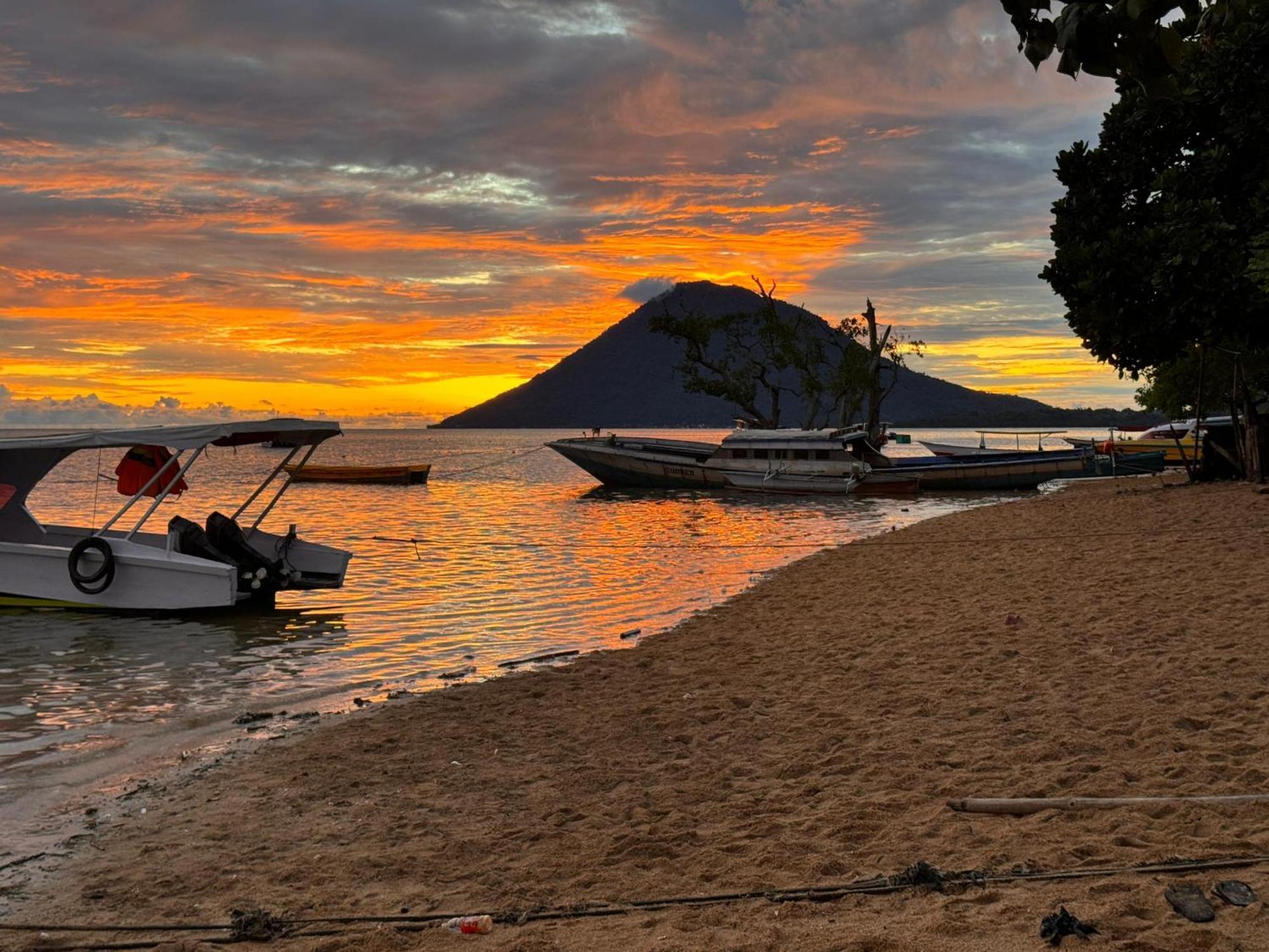 Bunaken Guesthouse Dış mekan fotoğraf